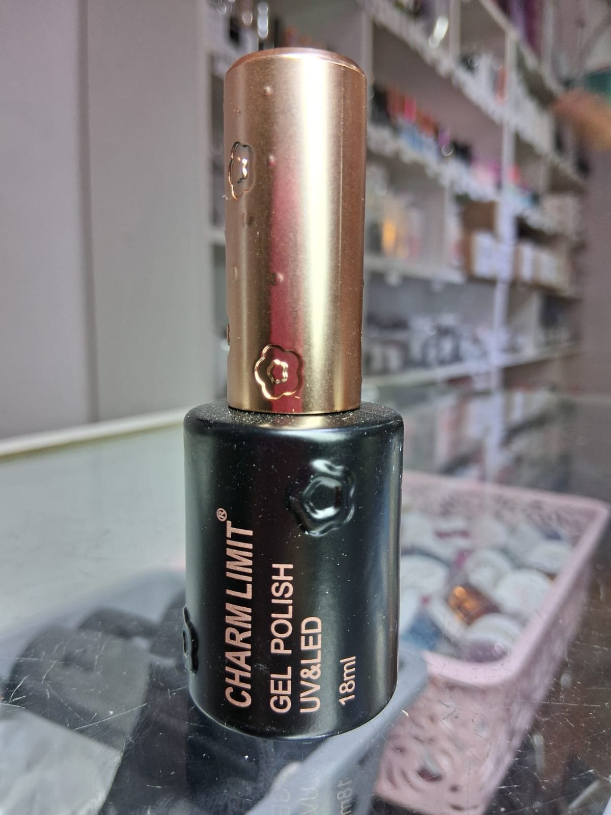 Esmalte Semipermanente CHARM LIMIT 18ml Aprobado #01 Negro